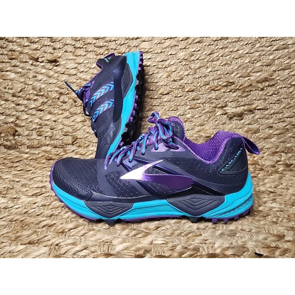 NEW! Brooks Cascadia 12 Women's 5.5 B Trail Running Athletic Shoes Navy Purple
